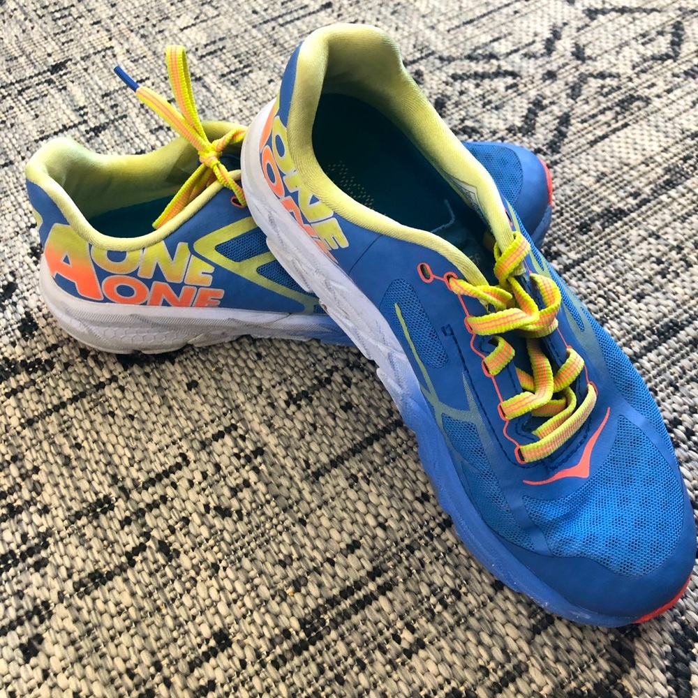 Hoka One One Tracer Size 5